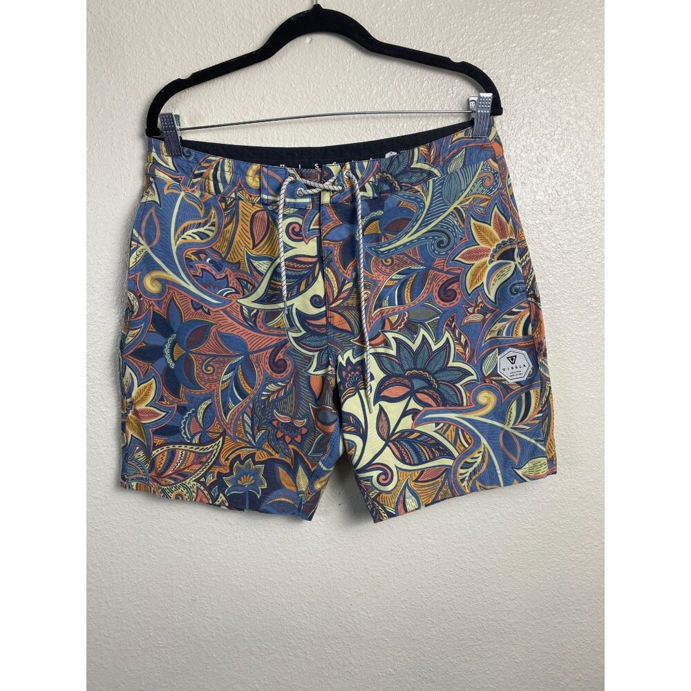 VISSLA Multicolor Patterned Hybrid Shorts